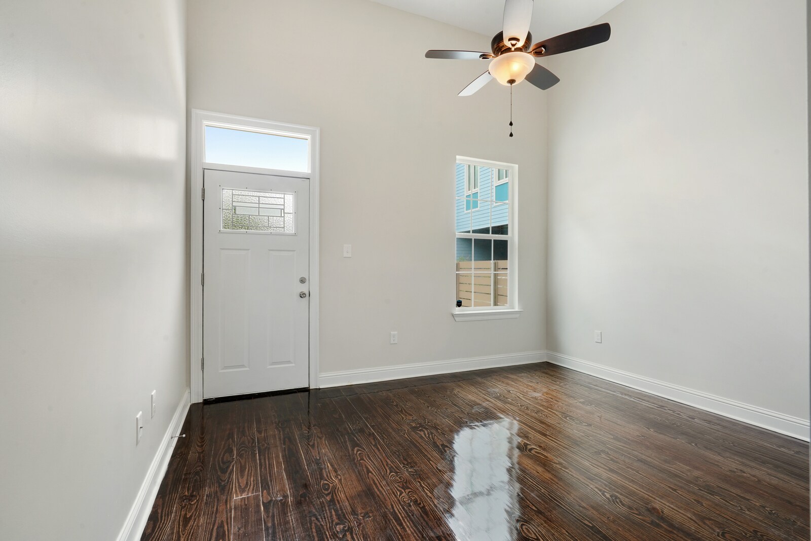 Building Photo - 1618 Marigny St