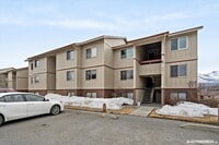 Building Photo - 2 Bed/ 2 Bath / Garage - Anchorage Condo!