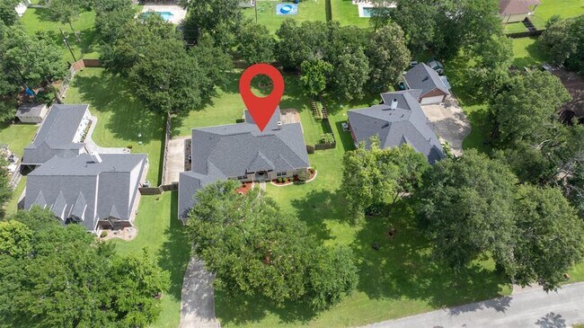 Building Photo - 2452 Ripplewood Dr