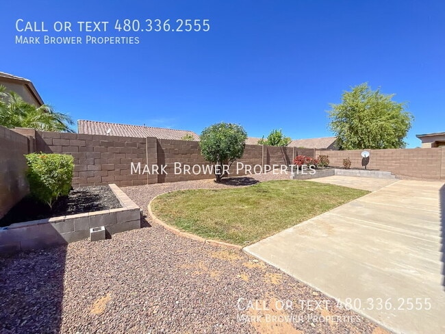 Building Photo - 11878 N 145th Ln