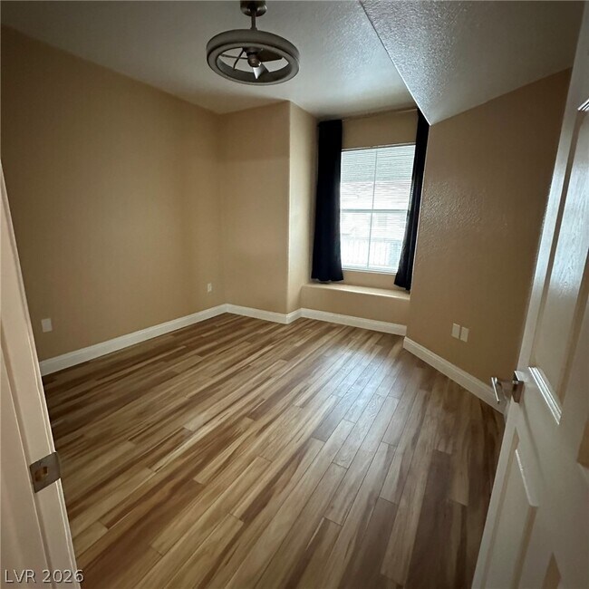 Building Photo - 9975 Peace Way