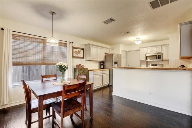 Building Photo - 9112 Swanson Ln