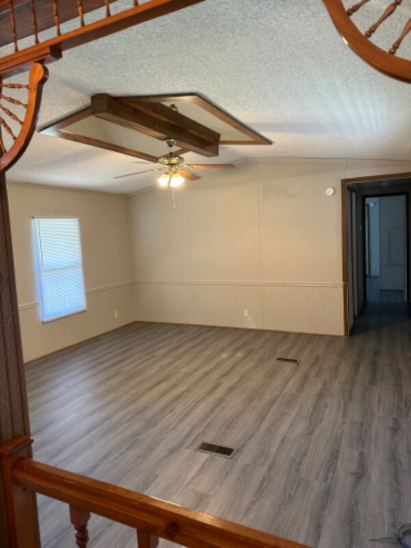 Building Photo - 141 James Way