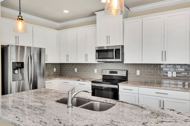 Building Photo - 7519 Aloma Pines Ct