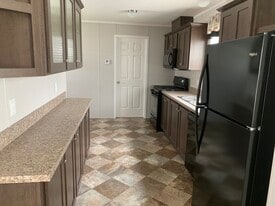 Building Photo - 316 Chevalier Dr