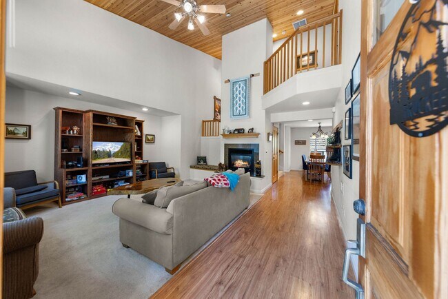 Building Photo - 10101 Kudu Ct