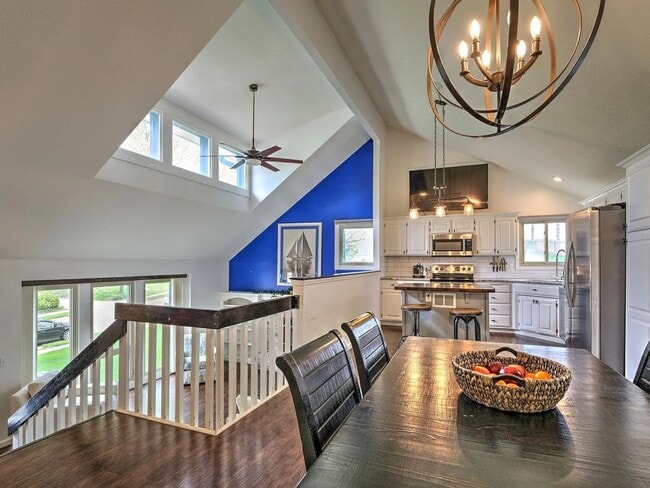 Building Photo - Papillion Home For Rent Near Offutt AFB