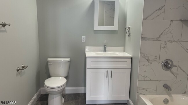 Building Photo - 38 Mill St