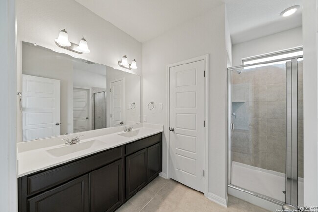 Building Photo - 13211 Antelope Run