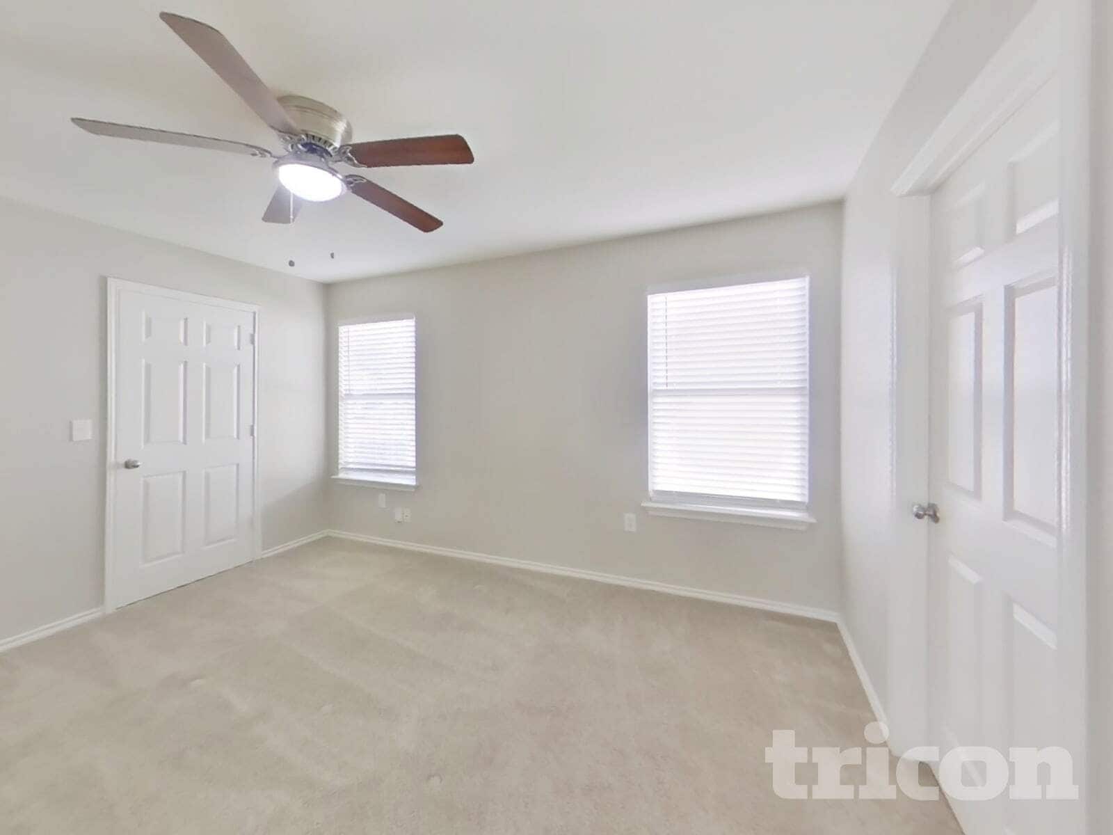 Building Photo - 6323 Cougar Village