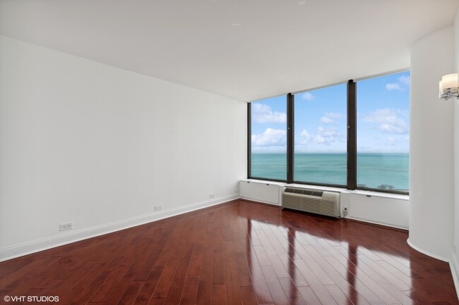 Building Photo - 505 N Lake Shore Dr