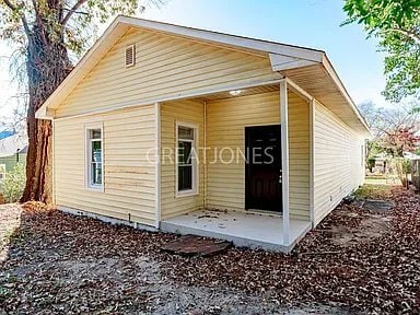 Building Photo - 2932 13th Ave