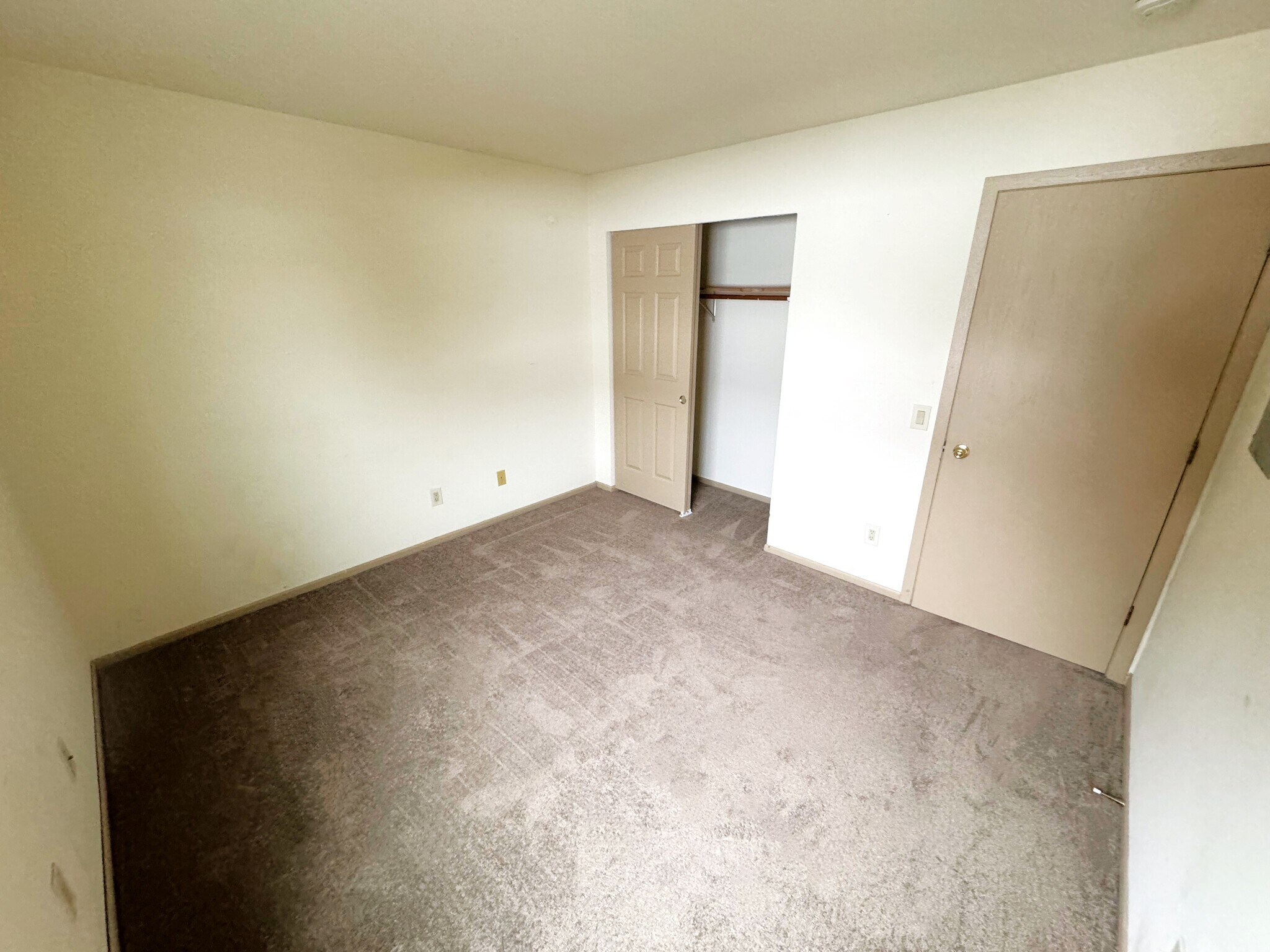 Building Photo - 6740 Jacobs Way
