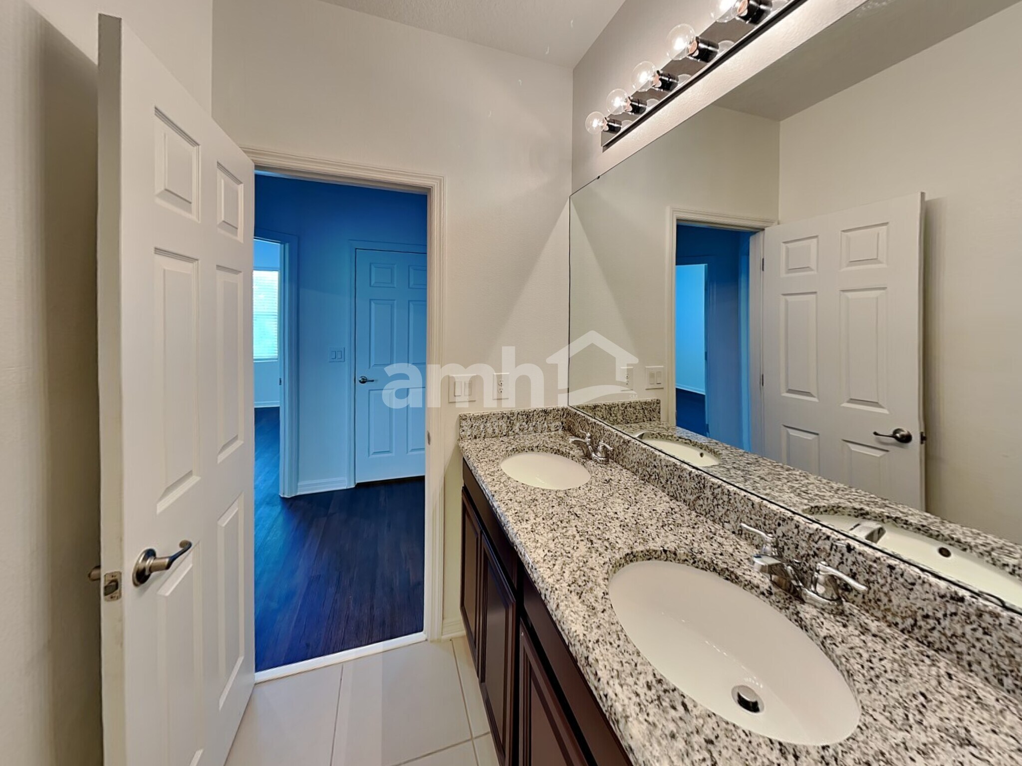 Building Photo - 5405 Manchester Dr