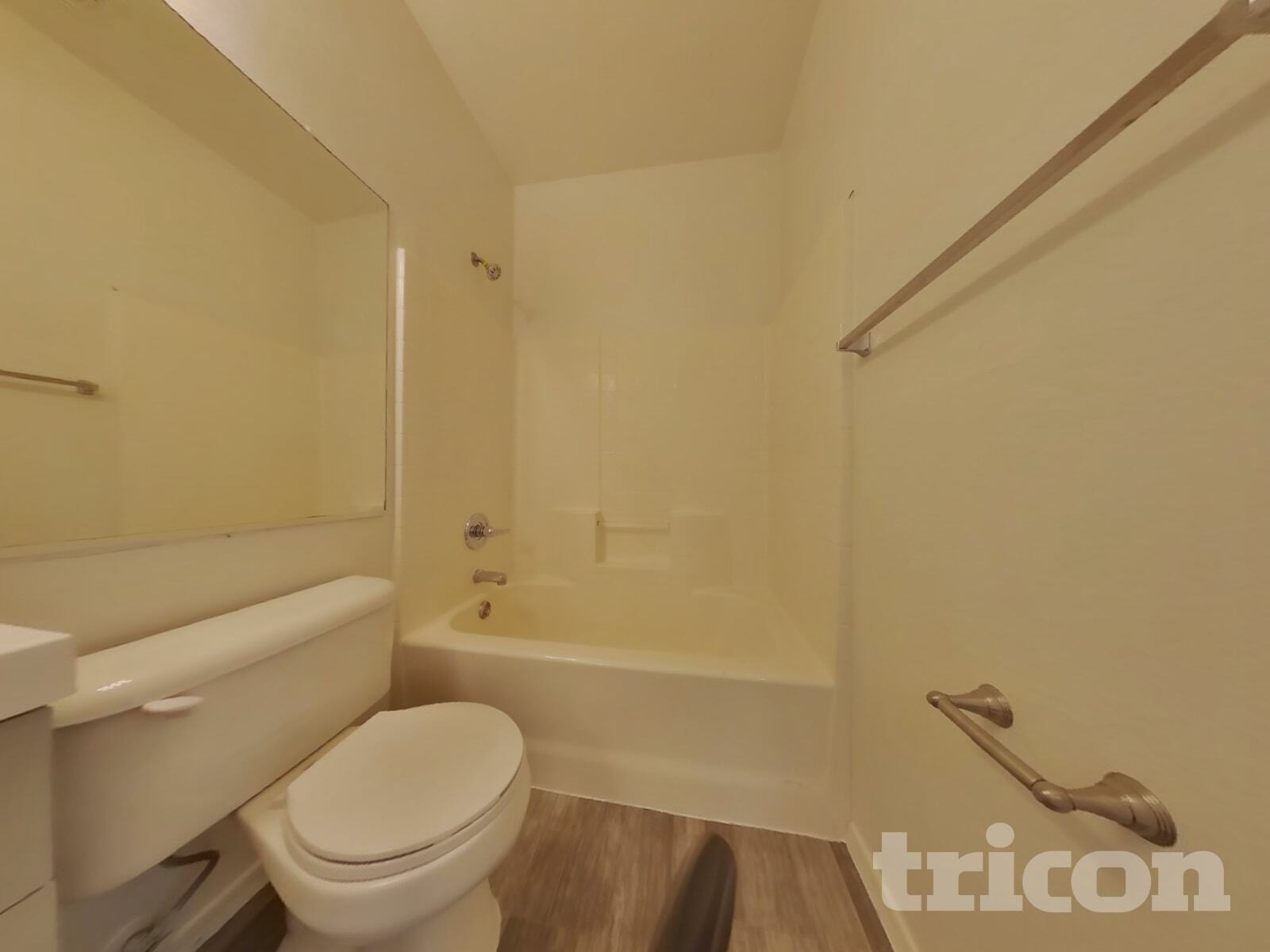 Building Photo - 11910 W Jackson St