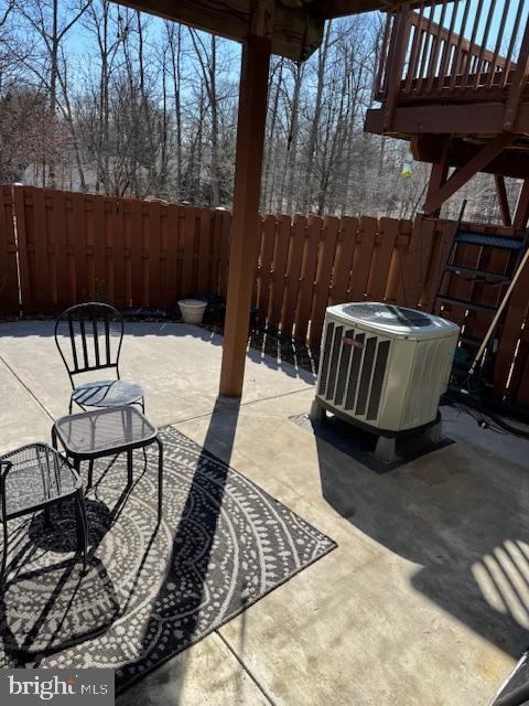 Building Photo - 6357 Regal Oak Dr