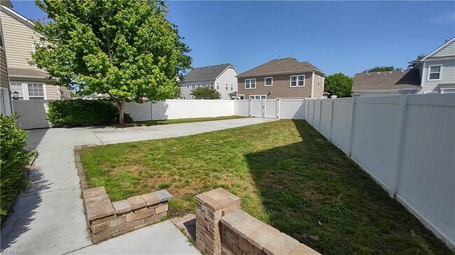 Building Photo - 1507 Elderberry Rd