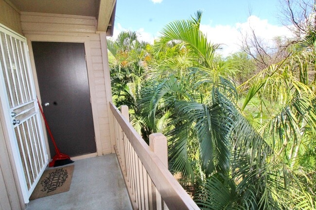 Building Photo - Rare Haleakala Gardens Top Floor Corner Unit - Unfurnished 3 Bed 2 Bath