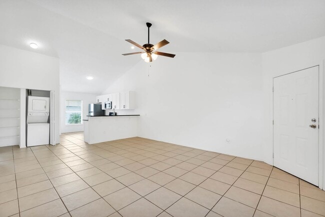 Building Photo - Spacious 2/2 Condo In Lancelot at Winter Park