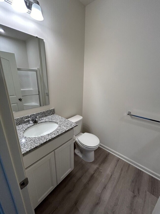 Building Photo - Newly Constructed 5 Bedroom Single Family ...