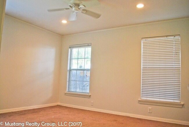 Building Photo - 6203 Penrose Ave