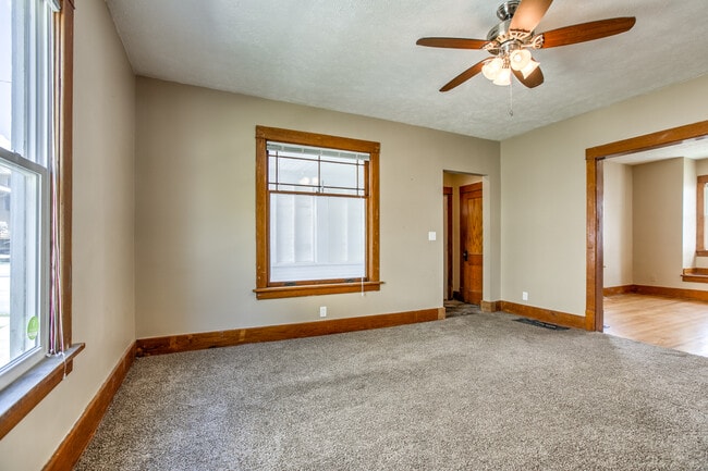 Building Photo - 4156 Cuming St