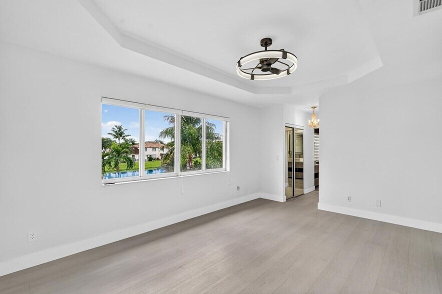 Building Photo - 1800 NW 78th Ave