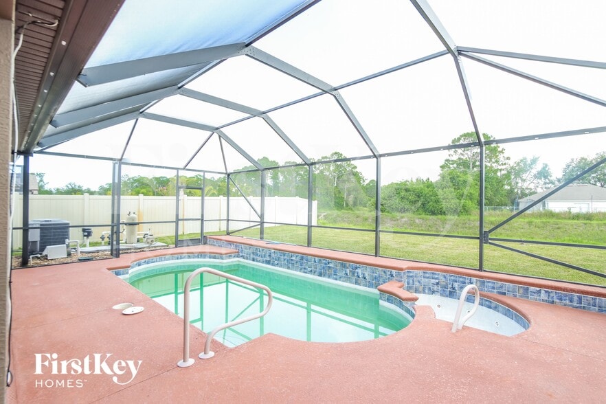 Building Photo - 1224 Dillard Dr SE