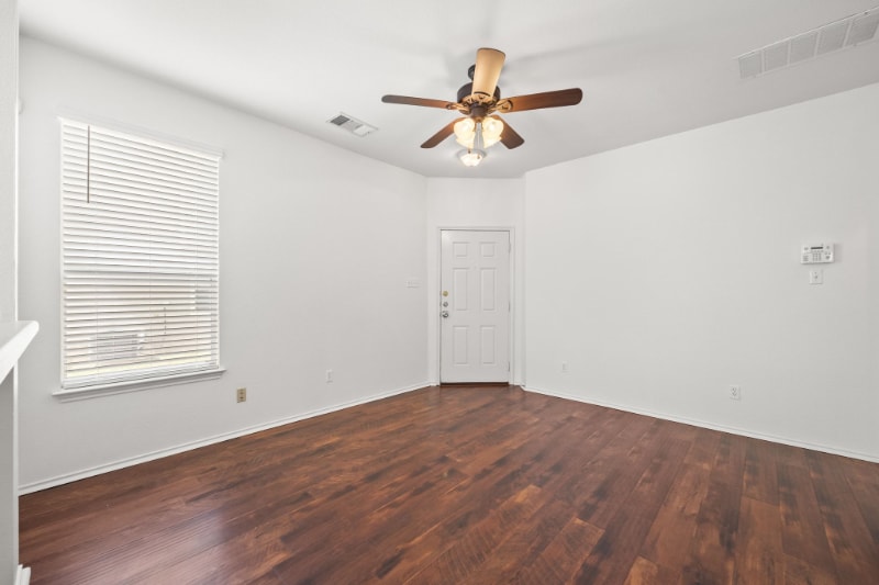 Building Photo - 709 Jane Austen Trail