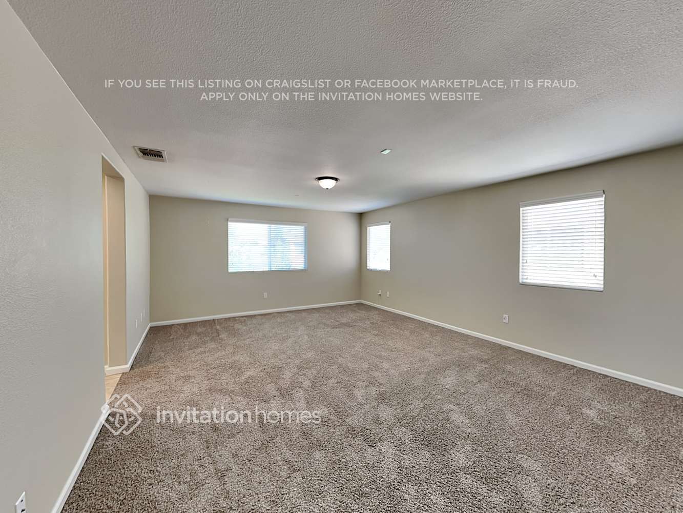 Building Photo - 4050 Martis St