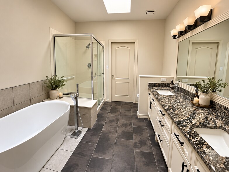 Building Photo - 9208 Masini Ln NW