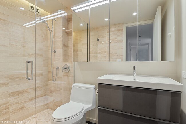 Building Photo - 88 W Schiller St