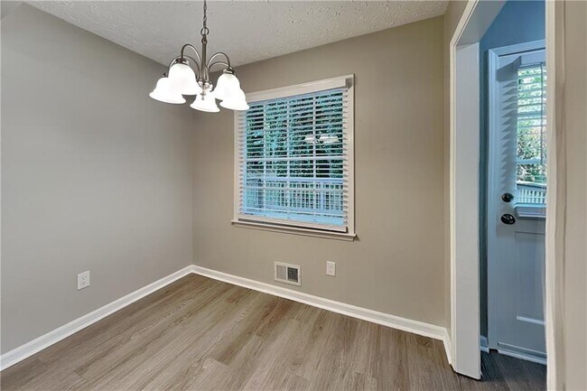 Building Photo - 2169 Winding Creek Ln SW