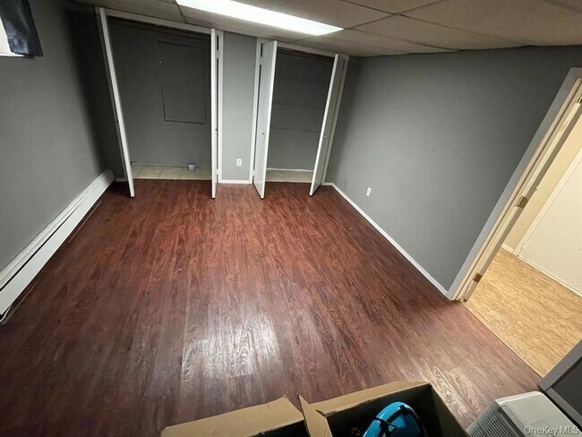 Building Photo - 836 Windmill Ave