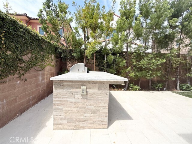 Building Photo - 203 Fiore