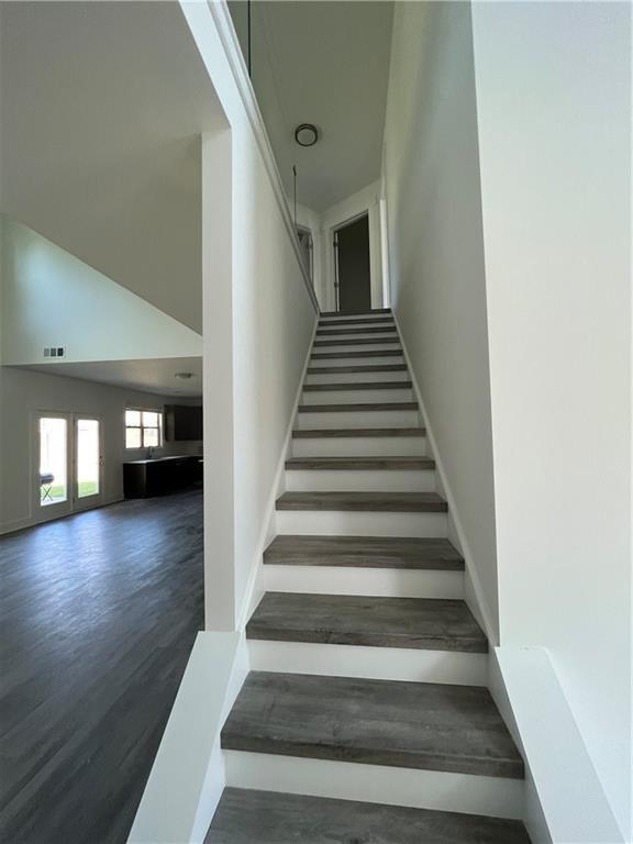 Building Photo - 1404 Slate Bend Dr