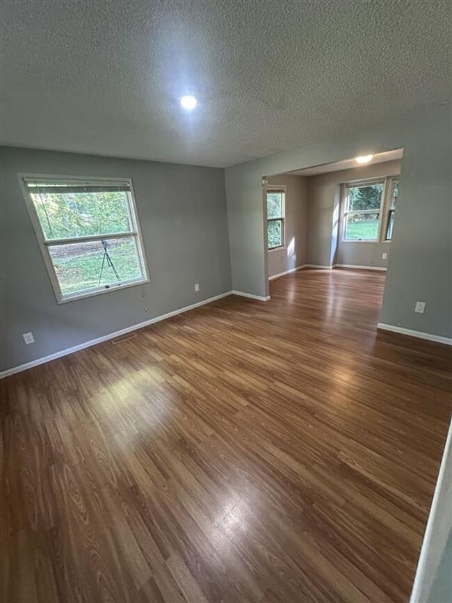 Building Photo - Three Bedroom House for Rent with Large Yard