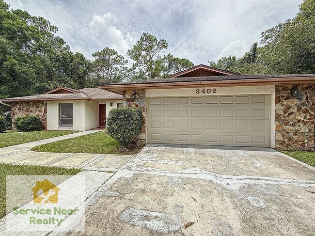 Building Photo - 3402 Country Woods Ct