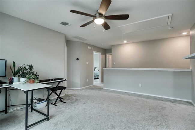 Building Photo - 209 Asher Blue Dr
