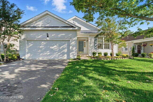 Primary Photo - 225 Mirage Blvd