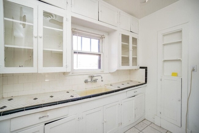 Building Photo - 4314 Jack St