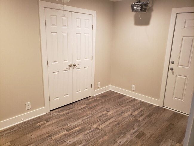 Building Photo - Lovely 2 bedroom 2 bath unfurnished home located in the Pine Ridge Community - Holly Ridge