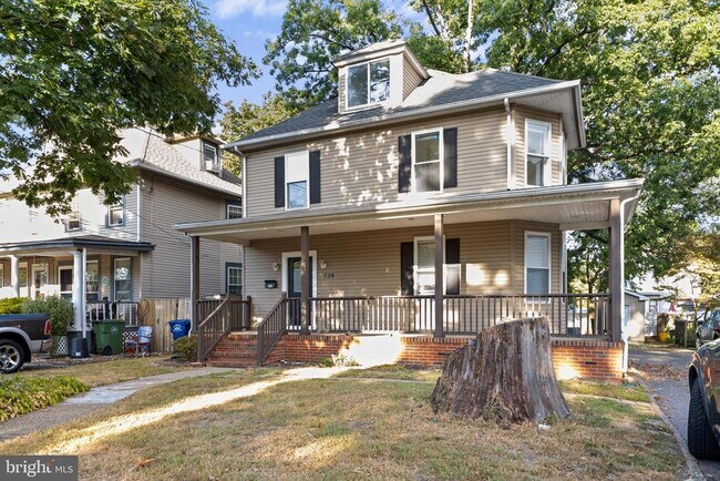 Primary Photo - 720 Cinnaminson Ave
