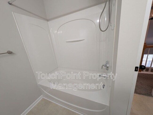 Building Photo - 7383 Sun Dance Dr