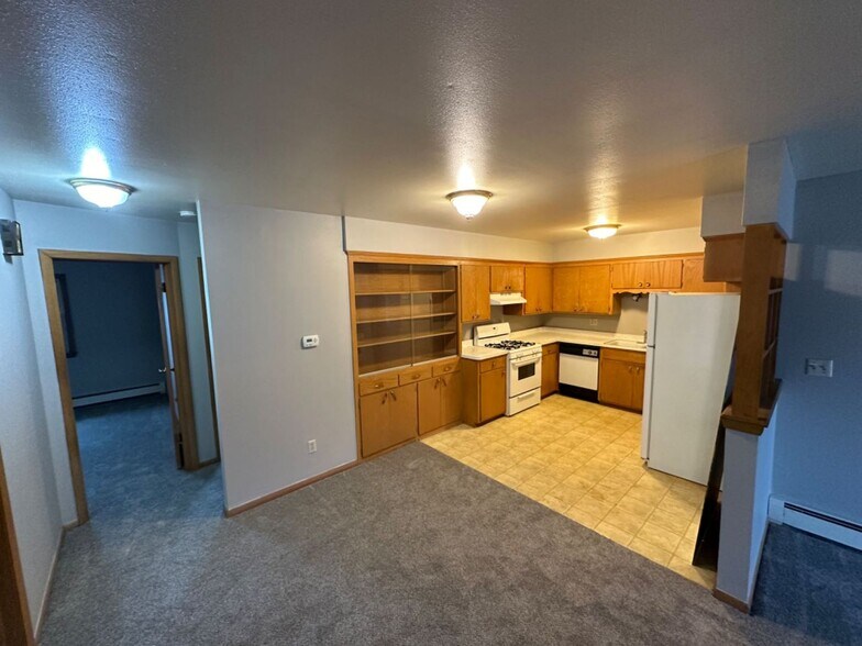 Building Photo - 7343 N Teutonia Ave