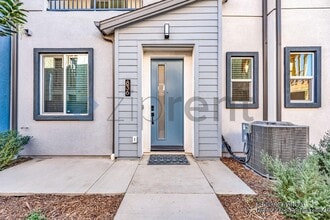 Building Photo - 836 Lexi Ln