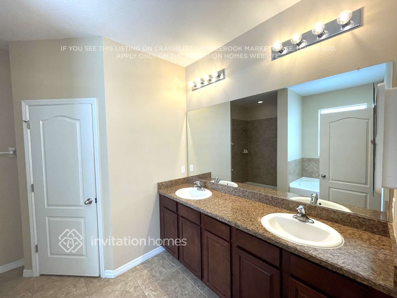 Building Photo - 6319 Twin Bridges Dr