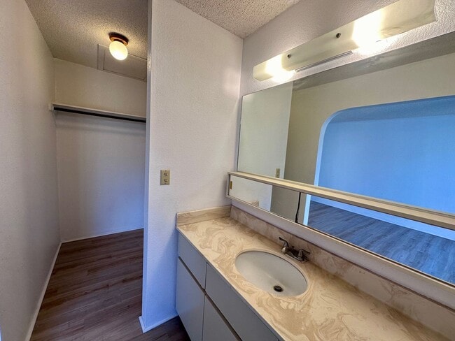Building Photo - For Rent - 94-1069 Mele St.