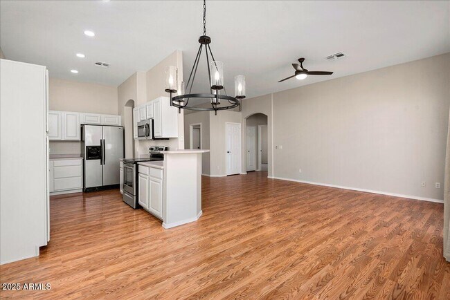Building Photo - 24225 N 39th Ave