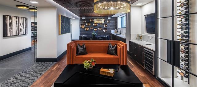 Building Photo - 880 Lake Carolyn Pkwy